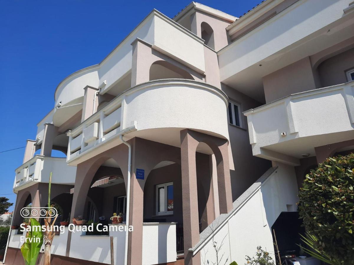 Apartments Dorotea Novalja Dış mekan fotoğraf